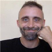 Da sempre al contatto coi giovani, tra scrittura, psicologia e mindfulness!